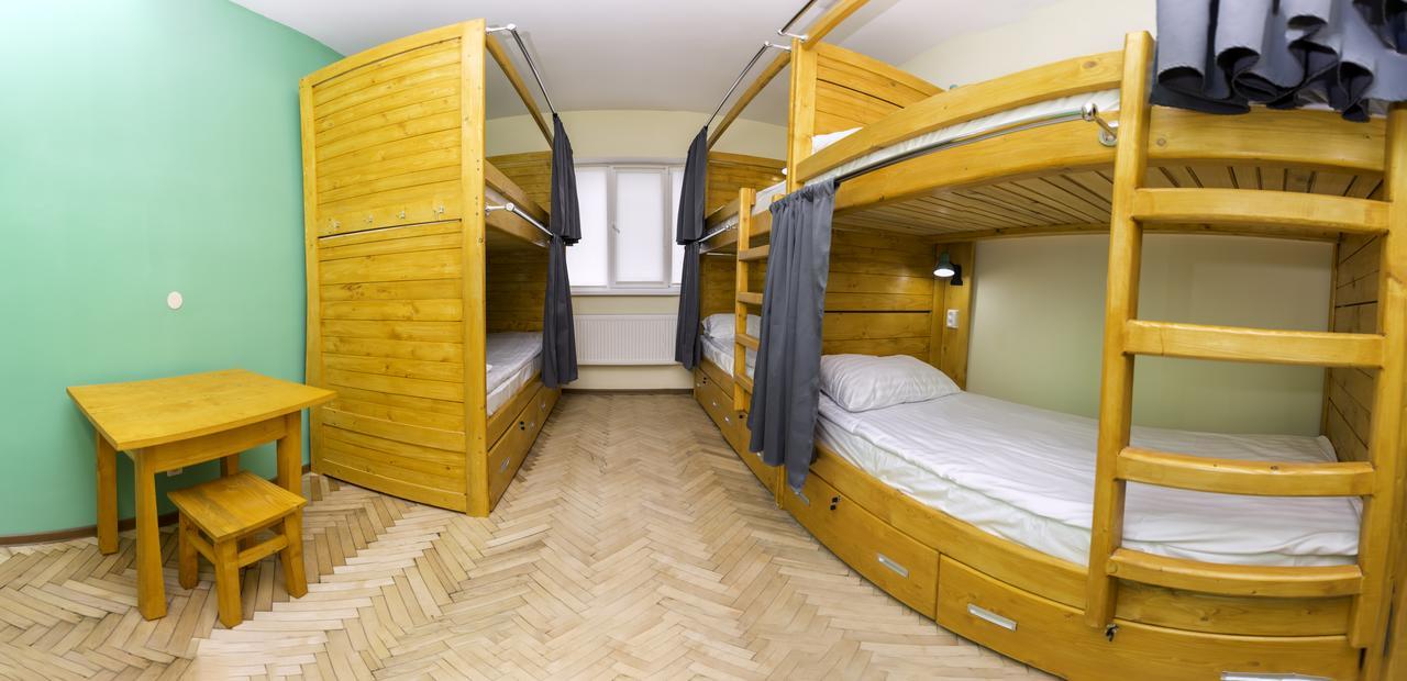 Dream Hostel Carpathians Rakhiv Eksteriør billede