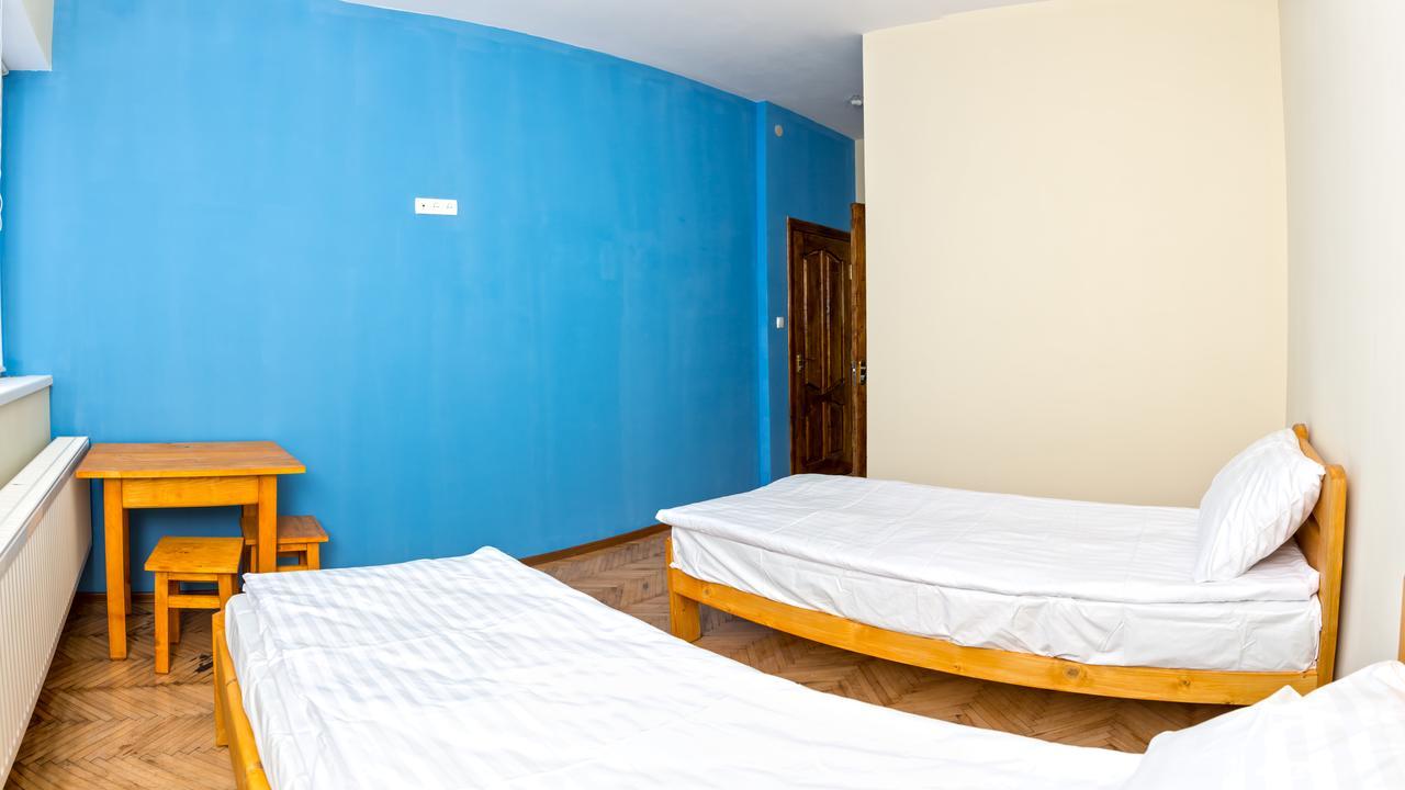 Dream Hostel Carpathians Rakhiv Eksteriør billede